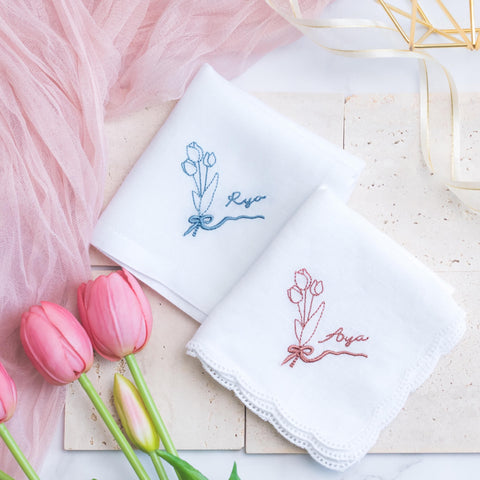 チューリップブーケ🌷BOTANICAL刺繍ハンカチブライダルハンカチ✳︎名入れ✳︎名入れ刺繍