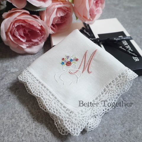 フラワーイニシャルbouquet💐ブライダルハンカチ