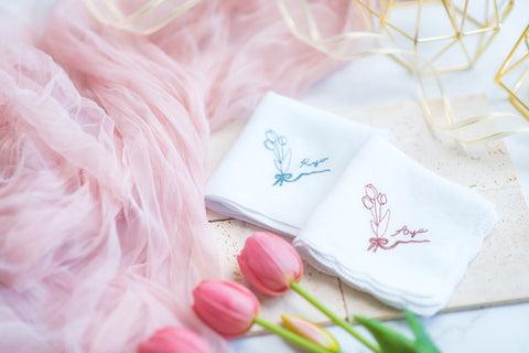 チューリップブーケ🌷BOTANICAL刺繍ハンカチブライダルハンカチ✳︎名入れ✳︎名入れ刺繍