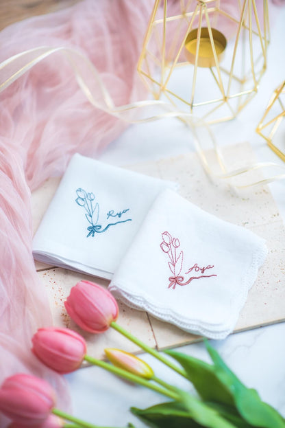 チューリップブーケ🌷BOTANICAL刺繍ハンカチブライダルハンカチ✳︎名入れ✳︎名入れ刺繍