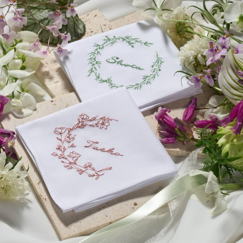 リアルBOTANICAL刺繍ハンカチ✳︎フラワー＆リーフ