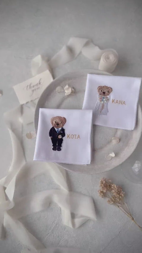 【3日で発送】くま刺繍新郎新婦🧸ブライダルハンカチ